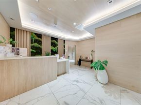 90 SW 3rd St 3109, Miami FL 33130