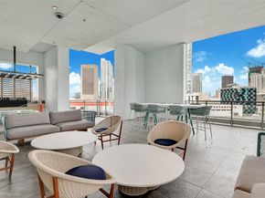 90 SW 3rd St 3109, Miami FL 33130