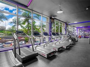 1000 West Ave 1121, Miami Beach FL 33139