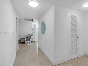 1000 West Ave 1121, Miami Beach FL 33139