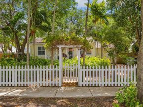 6382 SW 38th St, Miami FL 33155
