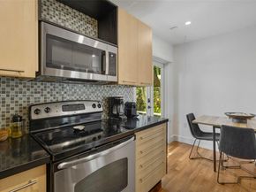 6382 SW 38th St, Miami FL 33155