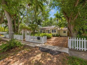 6382 SW 38th St, Miami FL 33155