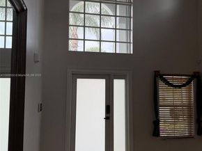 5552 NW 125th Ter, Coral Springs FL 33076