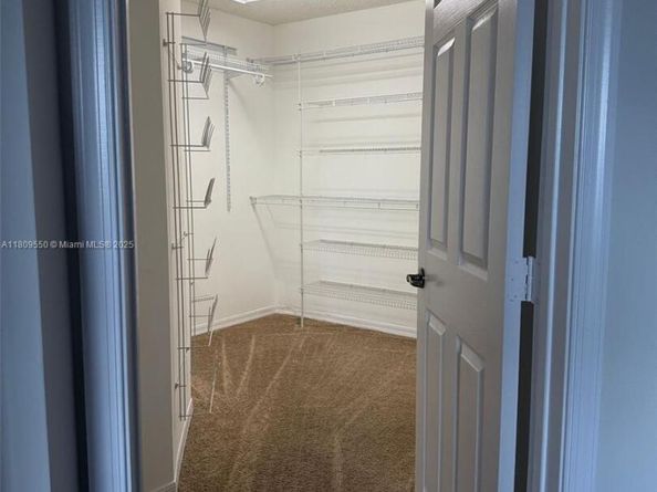 5552 NW 125th Ter, Coral Springs FL 33076