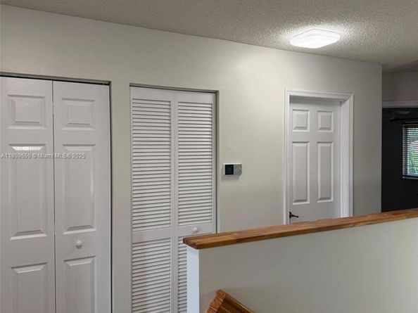 5552 NW 125th Ter, Coral Springs FL 33076
