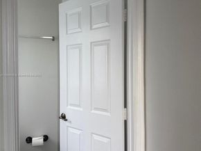 5552 NW 125th Ter, Coral Springs FL 33076