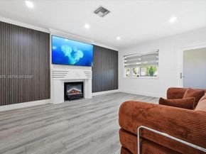 2400 SW 21st Ter, Miami FL 33145