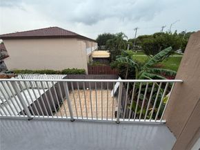 13717 SW 171st Ln, Miami FL 33177