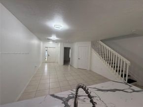 13717 SW 171st Ln, Miami FL 33177