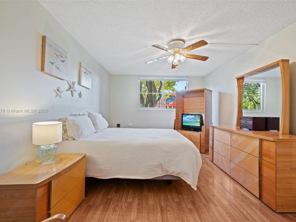 3140 Holiday Springs Blvd 9102, Margate FL 33063