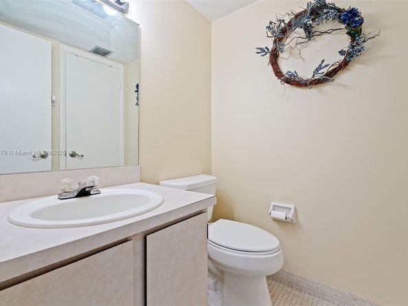 3140 Holiday Springs Blvd 9102, Margate FL 33063