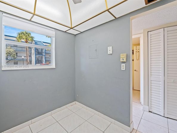 3140 Holiday Springs Blvd 9102, Margate FL 33063