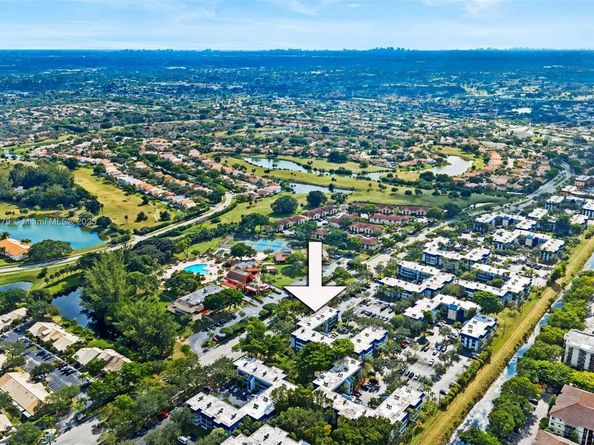 3140 Holiday Springs Blvd 9102, Margate FL 33063