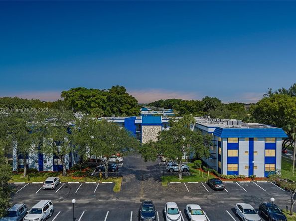 3140 Holiday Springs Blvd 9102, Margate FL 33063