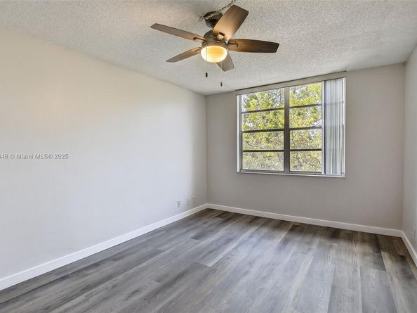 6500 Cypress Rd 410, Plantation FL 33317