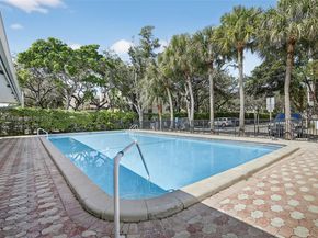 6500 Cypress Rd 410, Plantation FL 33317