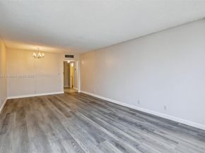 6500 Cypress Rd 410, Plantation FL 33317