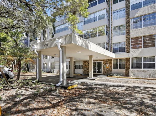 6500 Cypress Rd 410, Plantation FL 33317