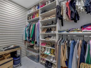 5712 Monroe St, Hollywood FL 33023