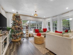 5712 Monroe St, Hollywood FL 33023