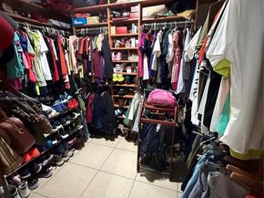 9835 SW 26th Ter, Miami FL 33165