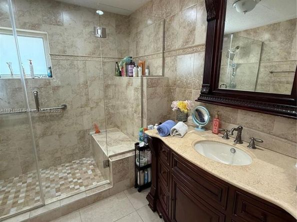 9835 SW 26th Ter, Miami FL 33165