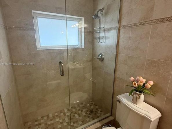 9835 SW 26th Ter, Miami FL 33165