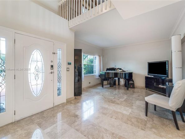 15430 SW 47th St, Miami FL 33185