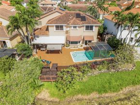 15430 SW 47th St, Miami FL 33185