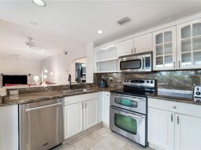 15430 SW 47th St, Miami FL 33185