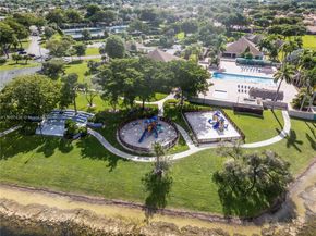 15430 SW 47th St, Miami FL 33185