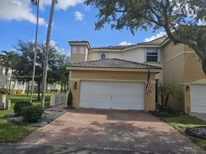5483 NW 112th Pl, Doral FL 33178