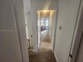 5483 NW 112th Pl, Doral FL 33178