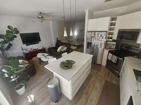 5483 NW 112th Pl, Doral FL 33178