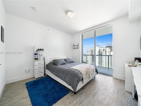 1111 SW 1st Ave 3422N, Miami FL 33130