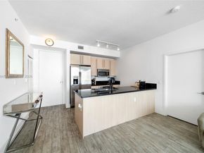 1111 SW 1st Ave 3422N, Miami FL 33130