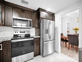 1021 NE 82nd Ter, Miami FL 33138