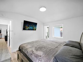 1021 NE 82nd Ter, Miami FL 33138