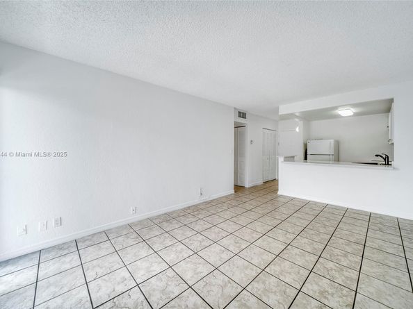 801 NW 47th Ave 515W, Miami FL 33126