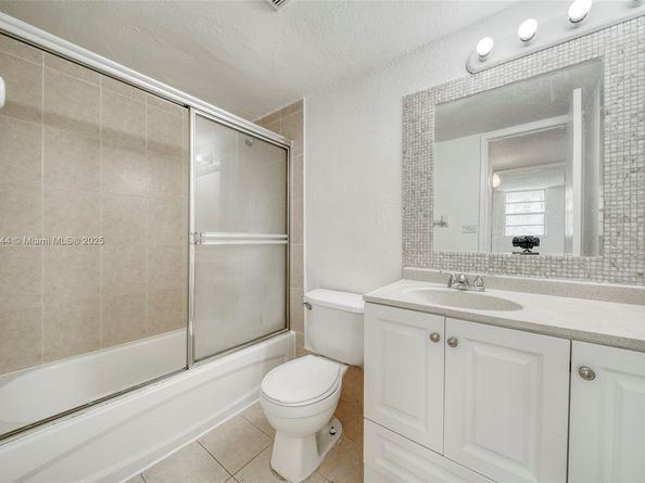 801 NW 47th Ave 515W, Miami FL 33126