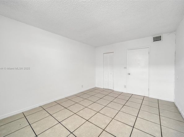801 NW 47th Ave 515W, Miami FL 33126