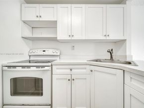801 NW 47th Ave 515W, Miami FL 33126