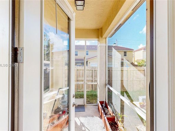 11669 SW 247th St, Homestead FL 33032