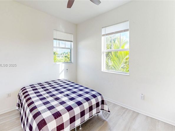 11669 SW 247th St, Homestead FL 33032