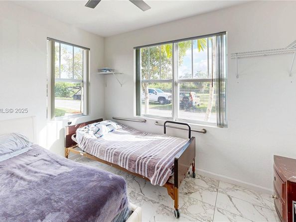 11669 SW 247th St, Homestead FL 33032