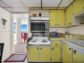 7135 Collins Ave 435, Miami Beach FL 33141