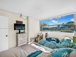 7135 Collins Ave 435, Miami Beach FL 33141