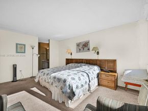 7135 Collins Ave 435, Miami Beach FL 33141