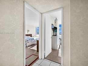 7135 Collins Ave 435, Miami Beach FL 33141